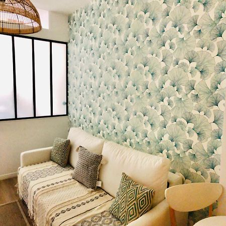 Metro Gambetta Apartment Paris Ngoại thất bức ảnh