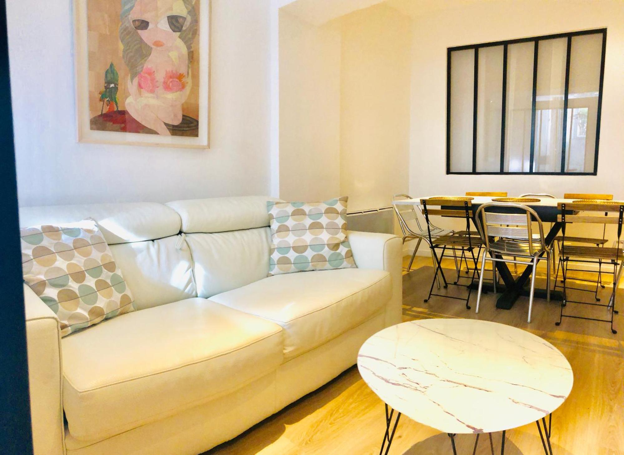 Metro Gambetta Apartment Paris Ngoại thất bức ảnh