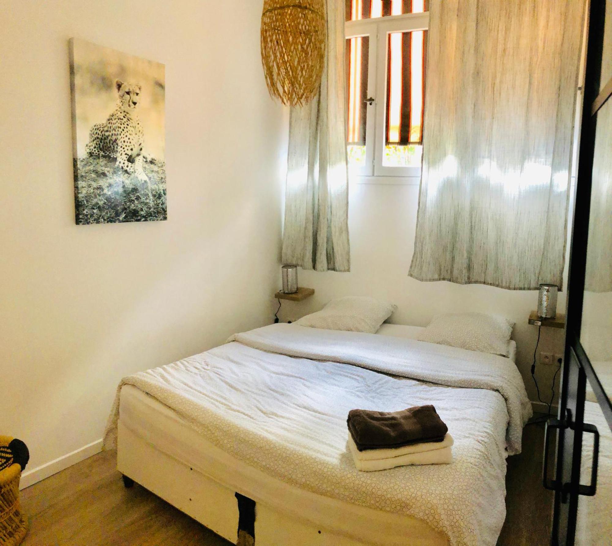 Metro Gambetta Apartment Paris Ngoại thất bức ảnh
