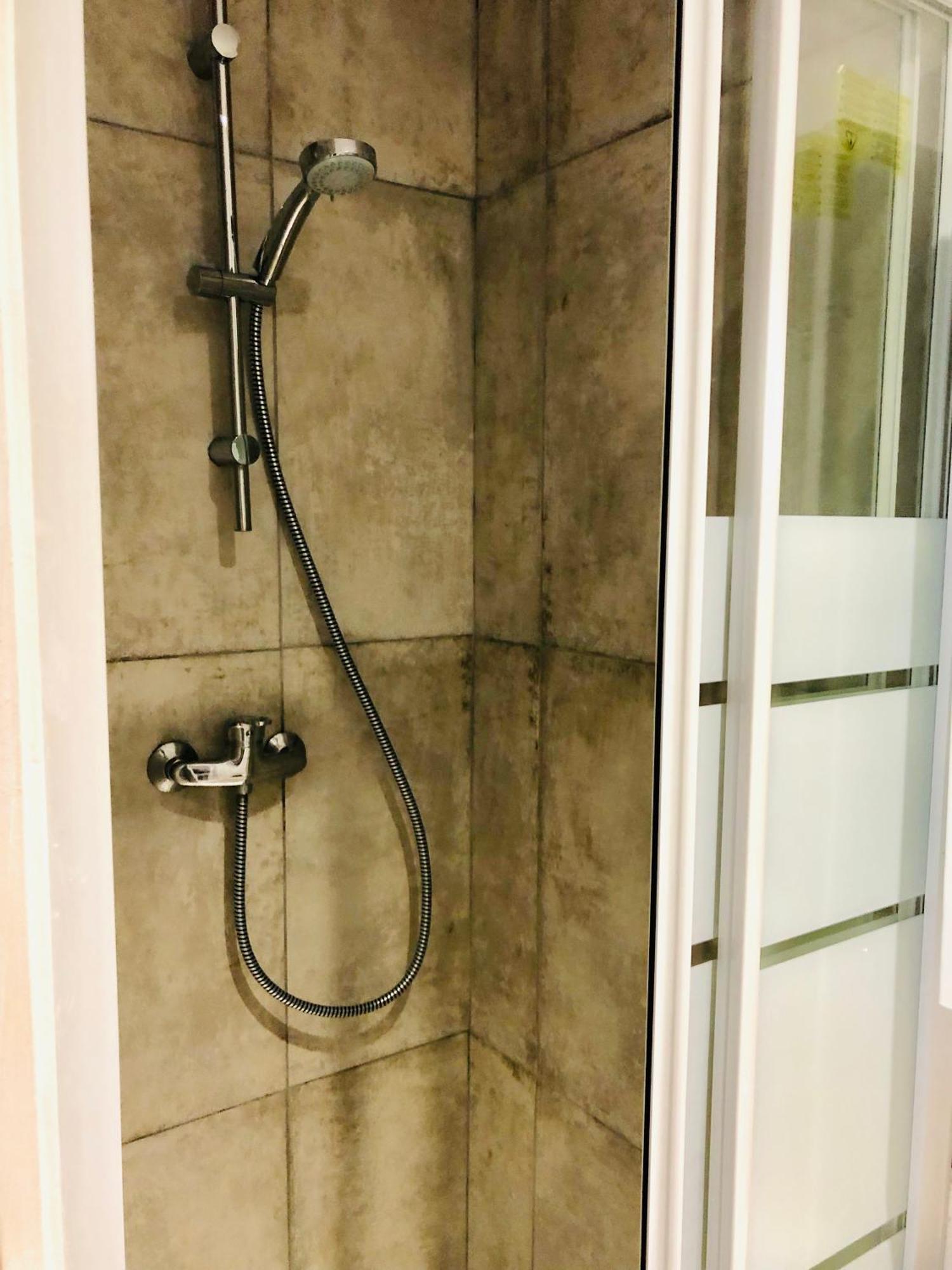 Metro Gambetta Apartment Paris Ngoại thất bức ảnh