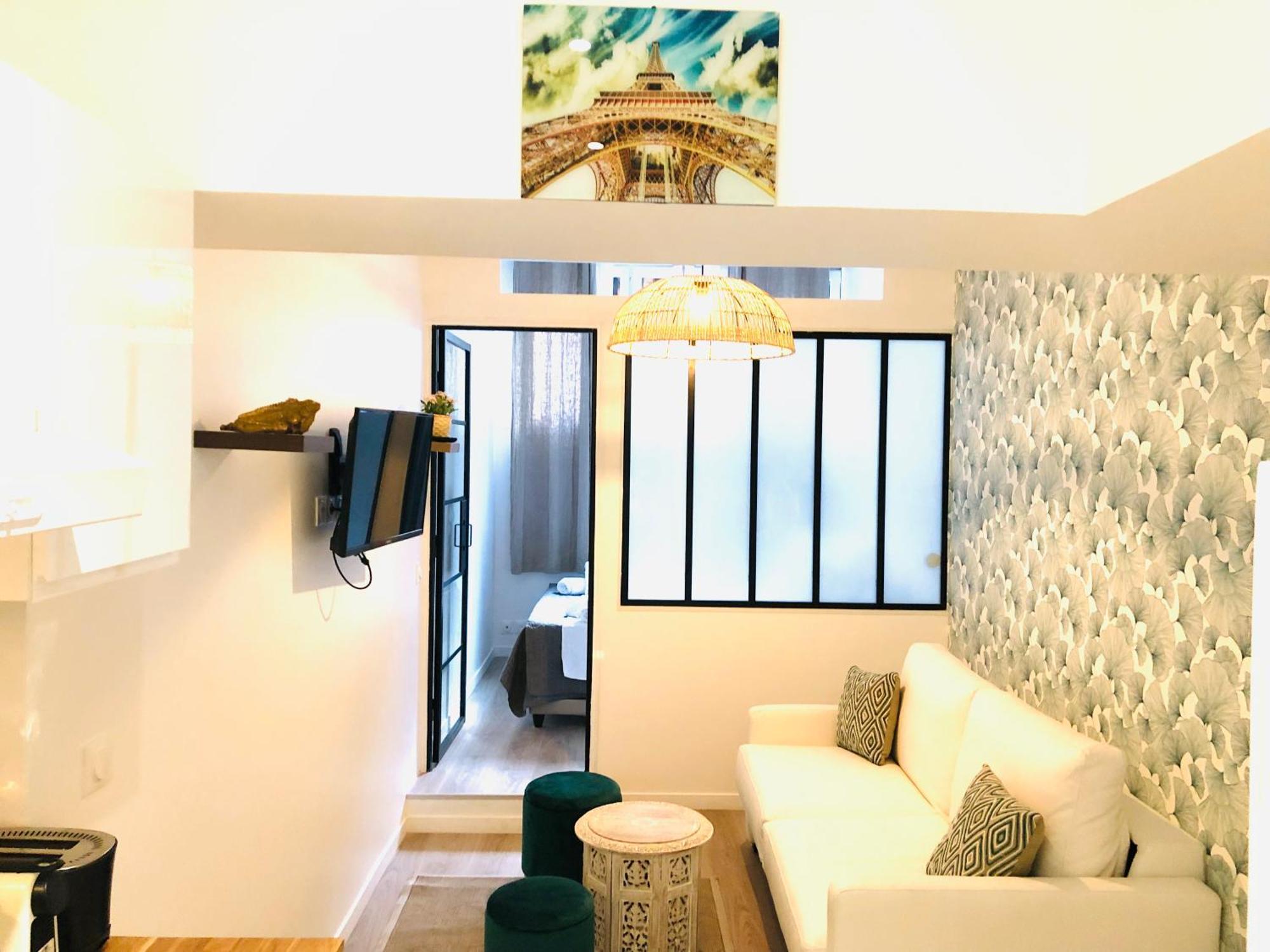 Metro Gambetta Apartment Paris Ngoại thất bức ảnh
